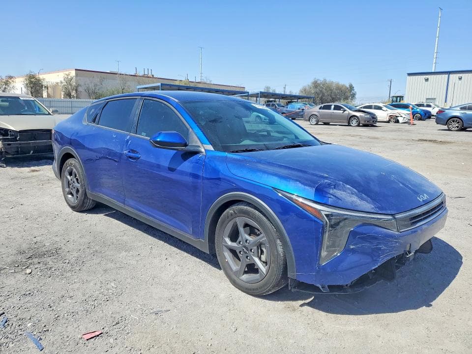 2025 KIA K4 LXS 4