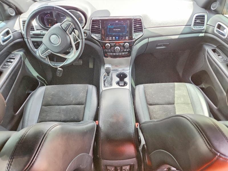 2020 JEEP GRAND CHEROKEE LAREDO 8