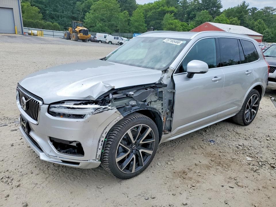 2020 VOLVO XC90 T6 MOMENTUM - 1