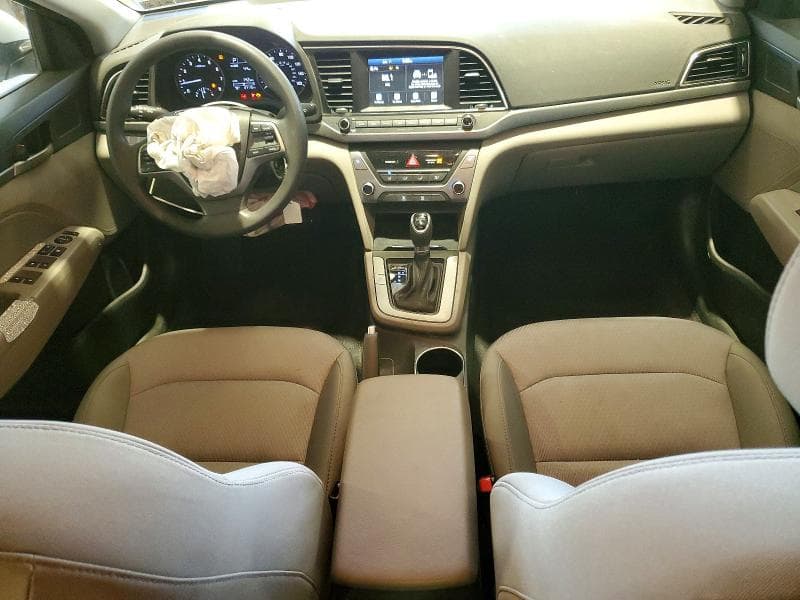 2017 HYUNDAI ELANTRA 8