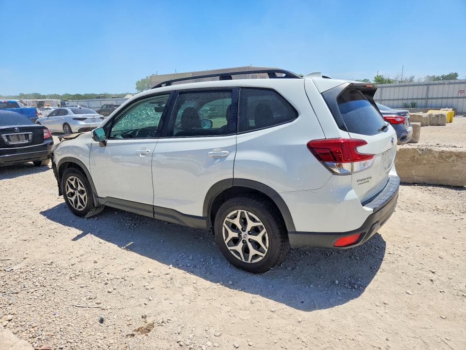 2023 SUBARU FORESTER PREMIUM 2