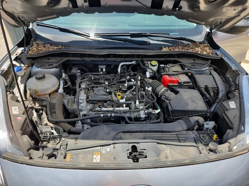 2022 FORD ESCAPE SE SE 11