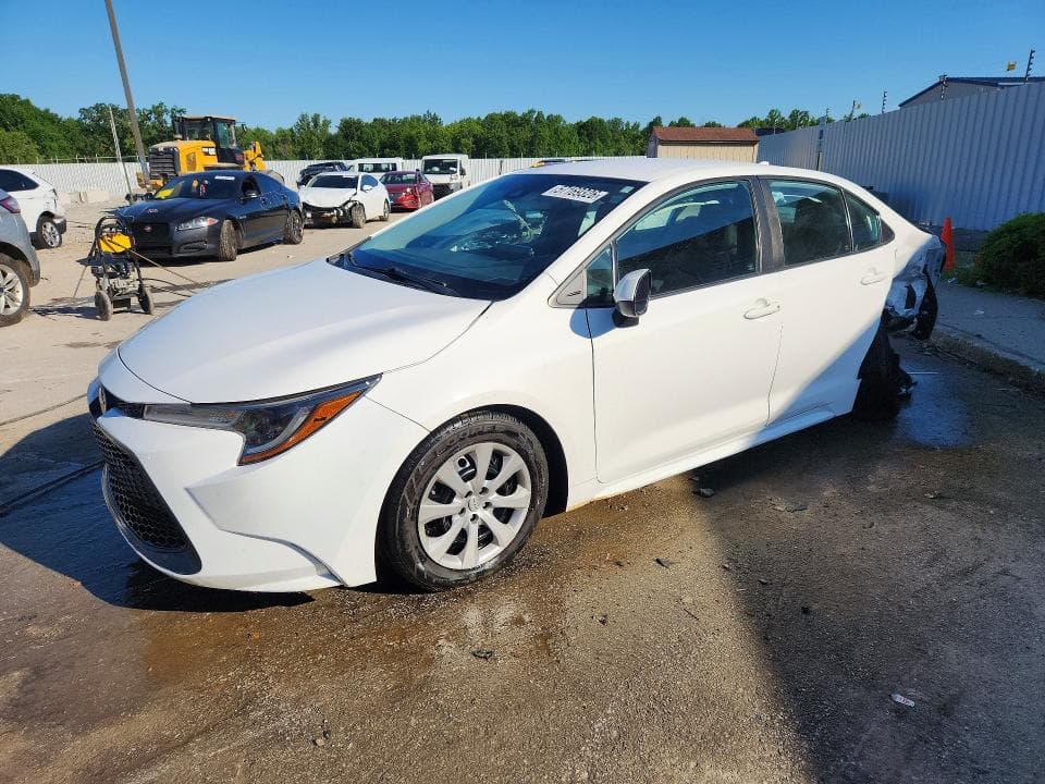 2021 TOYOTA COROLLA LE - 1