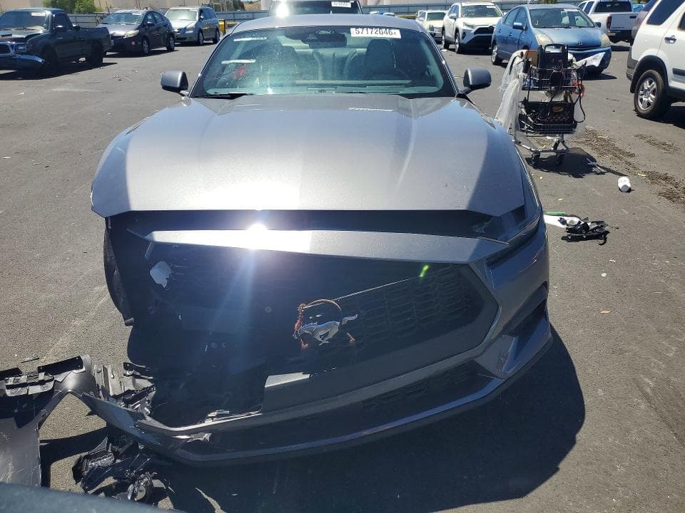 2025 FORD MUSTANG 5