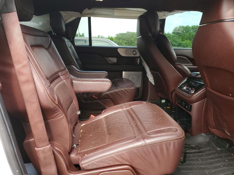 2020 LINCOLN NAVIGATOR L BLACK LABEL 11