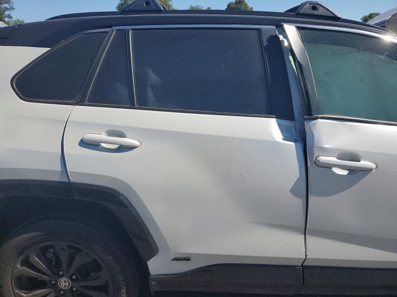 2025 TOYOTA RAV4 XSE 11