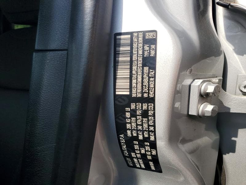 2018 JEEP RENEGADE SPORT 13