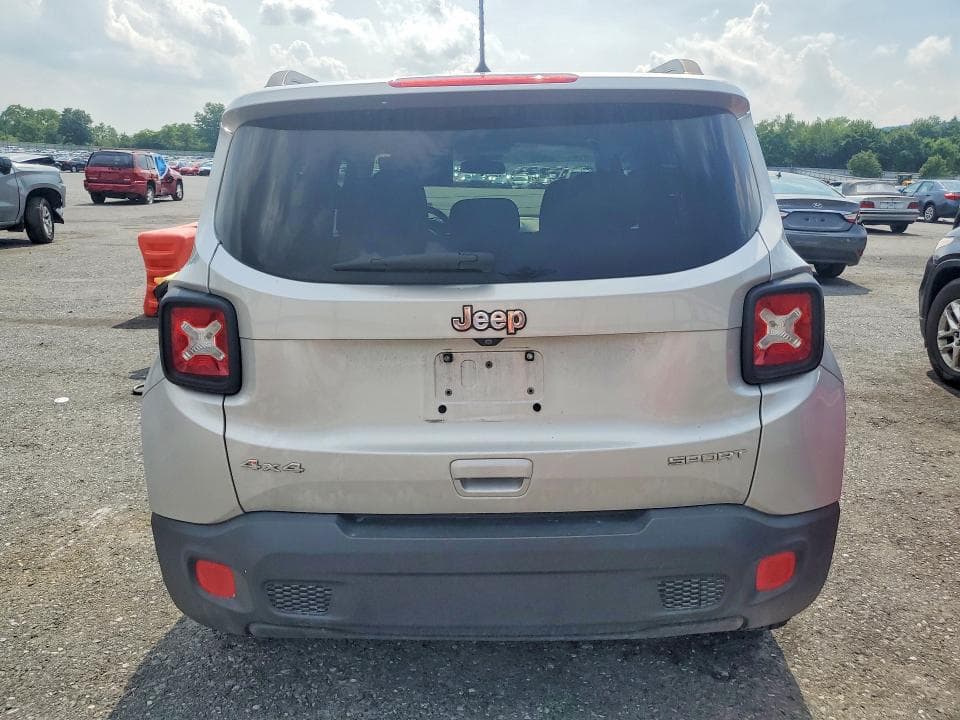 2018 JEEP RENEGADE SPORT 6