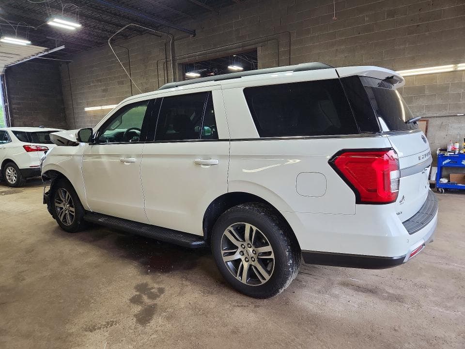 2024 FORD EXPEDITION XLT 2