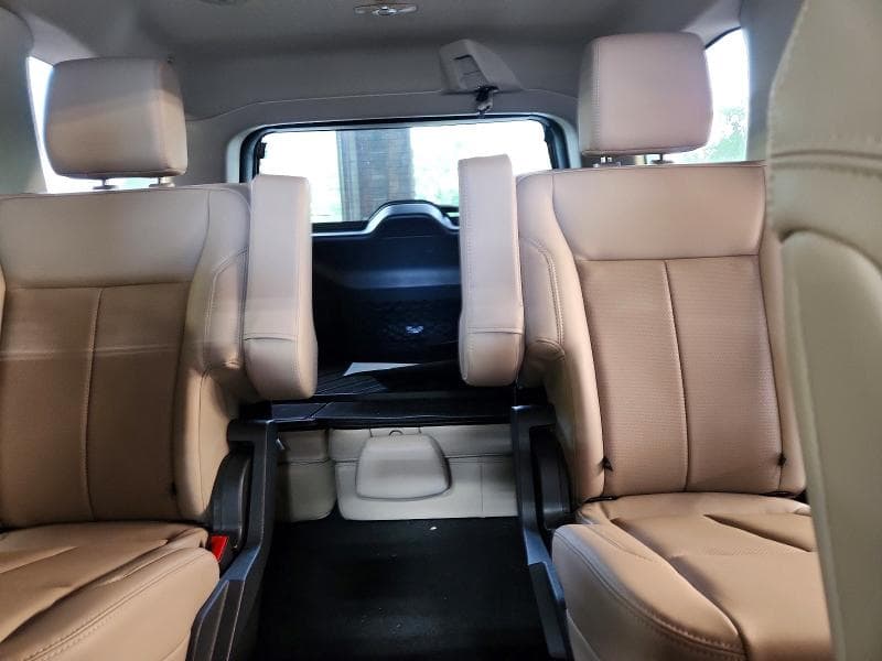 2024 FORD EXPEDITION XLT 10