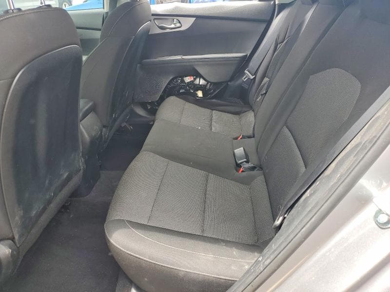 2023 KIA FORTE LXS 10