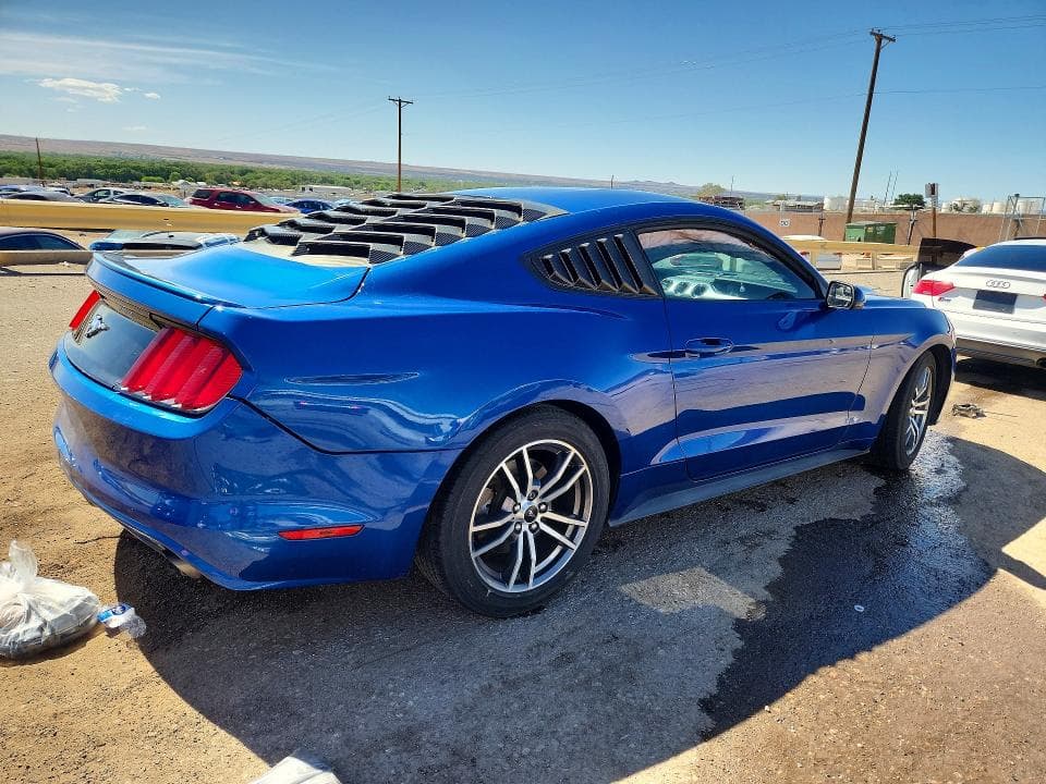 2017 FORD MUSTANG 4