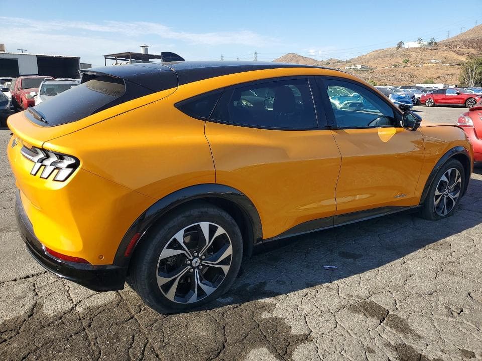 2023 FORD MUSTANG MACH-E PREMIUM 3