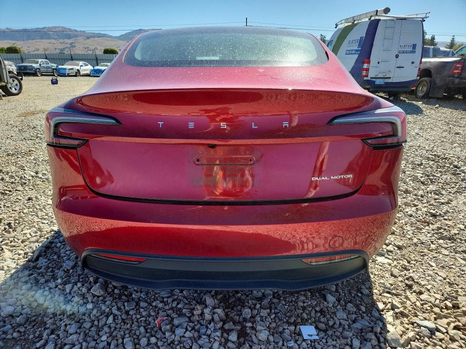 2024 TESLA MODEL 3 6