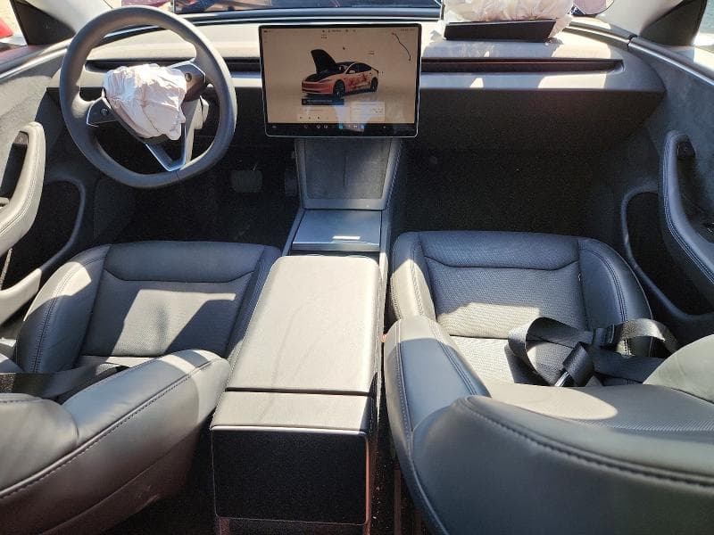 2024 TESLA MODEL 3 8