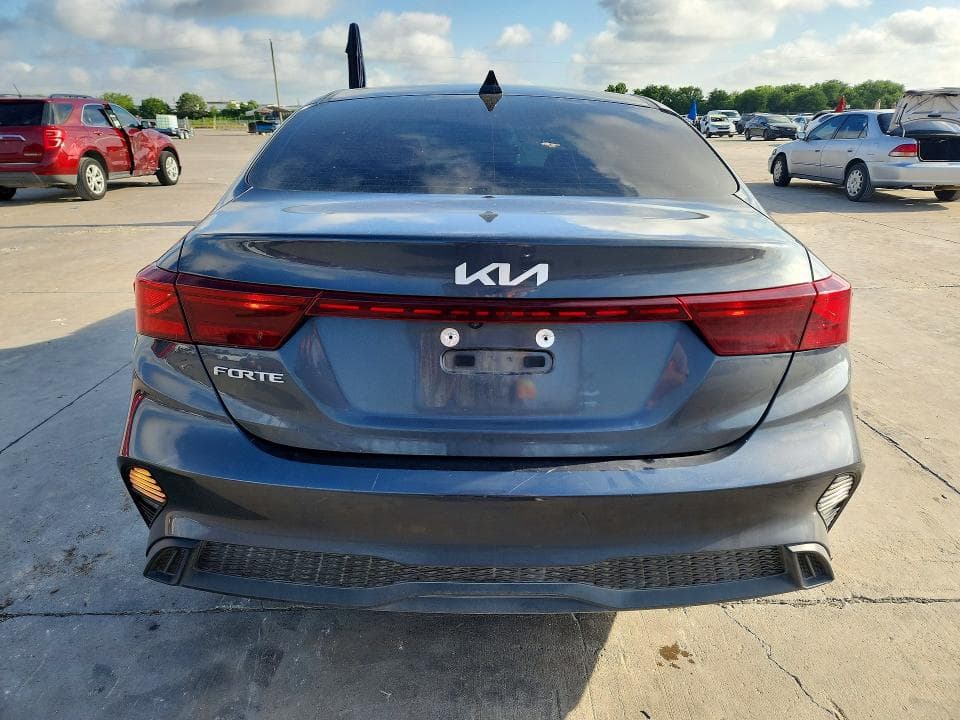 2023 KIA FORTE LXS LXS 6