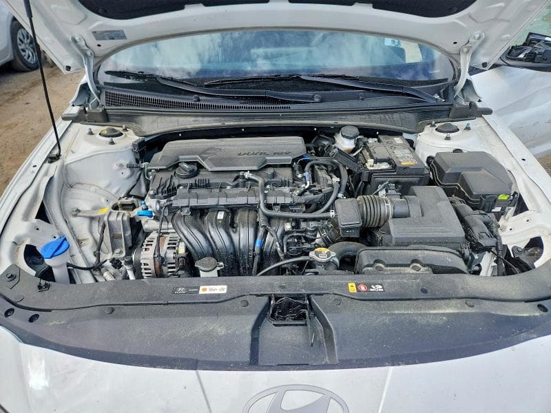 2025 HYUNDAI ELANTRA SEL SPORT 11