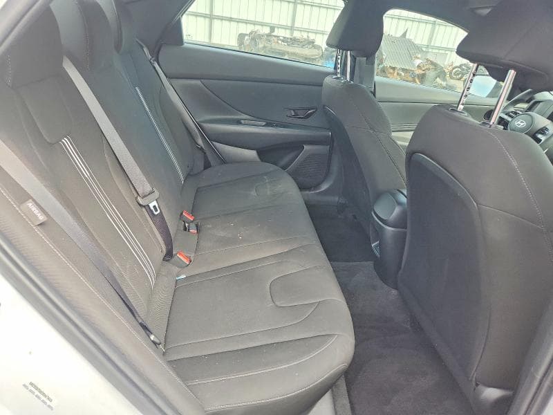 2025 HYUNDAI ELANTRA SEL SPORT 10