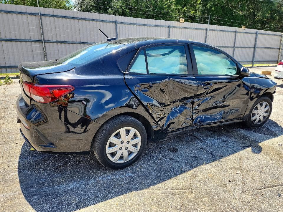 2023 KIA RIO LX 3
