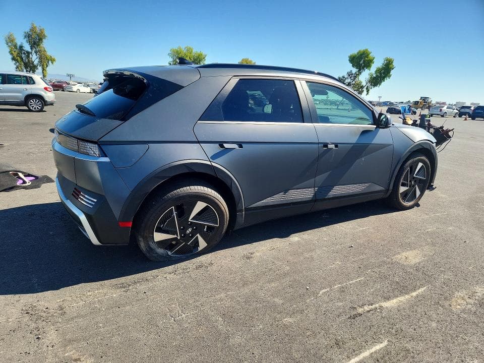 2025 HYUNDAI IONIQ 5 SEL 3