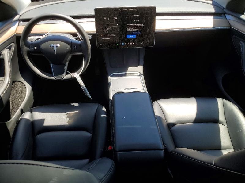 2023 TESLA MODEL Y 8