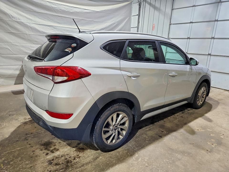 2017 HYUNDAI TUCSON SE SE 3