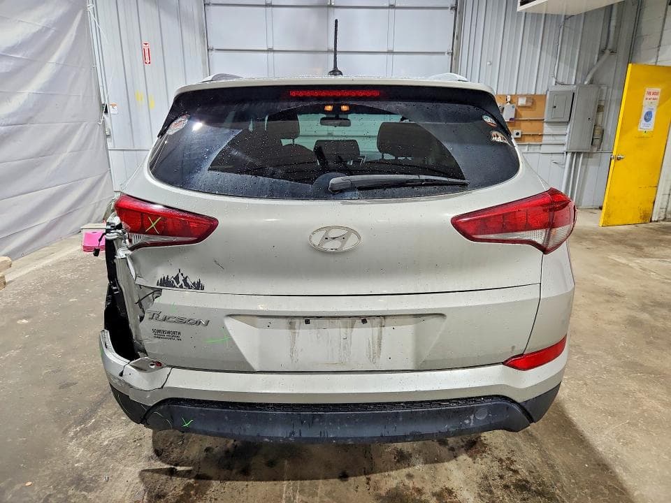 2017 HYUNDAI TUCSON SE SE 6
