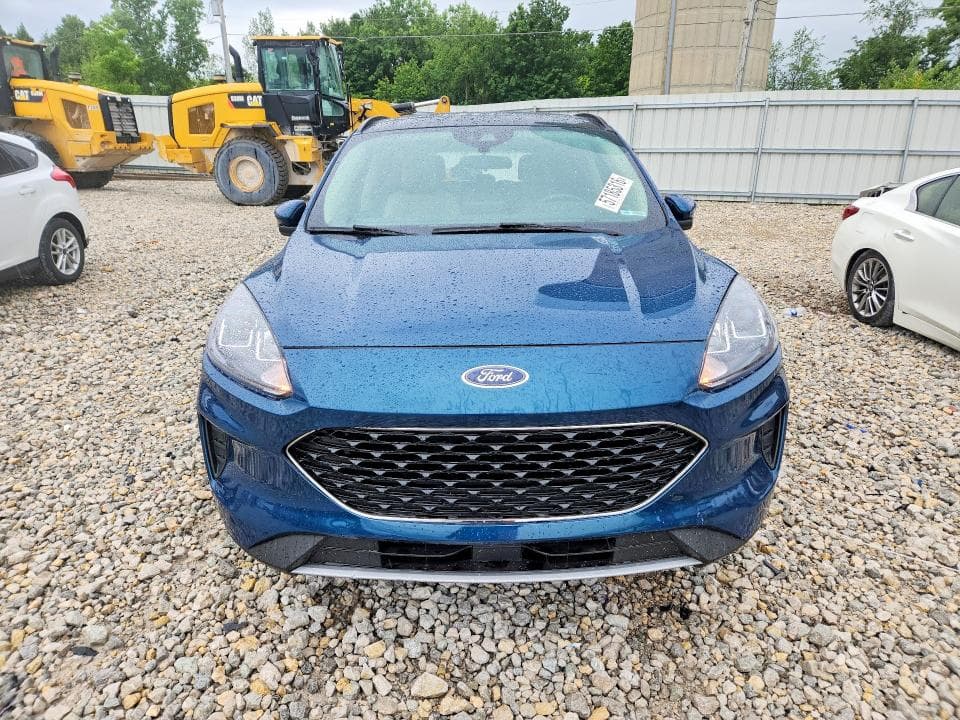 2020 FORD ESCAPE SE 5