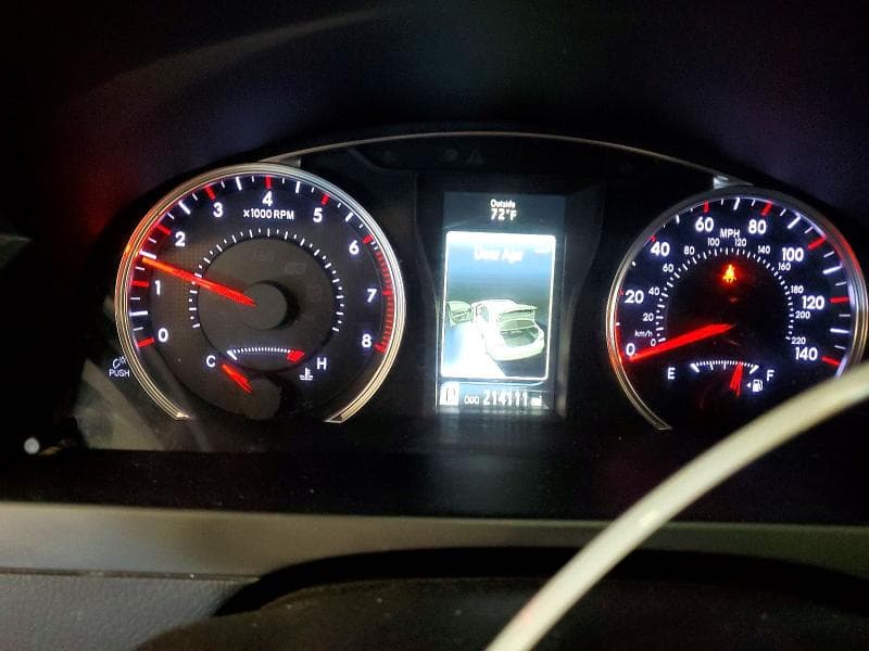 2017 TOYOTA CAMRY SE 9