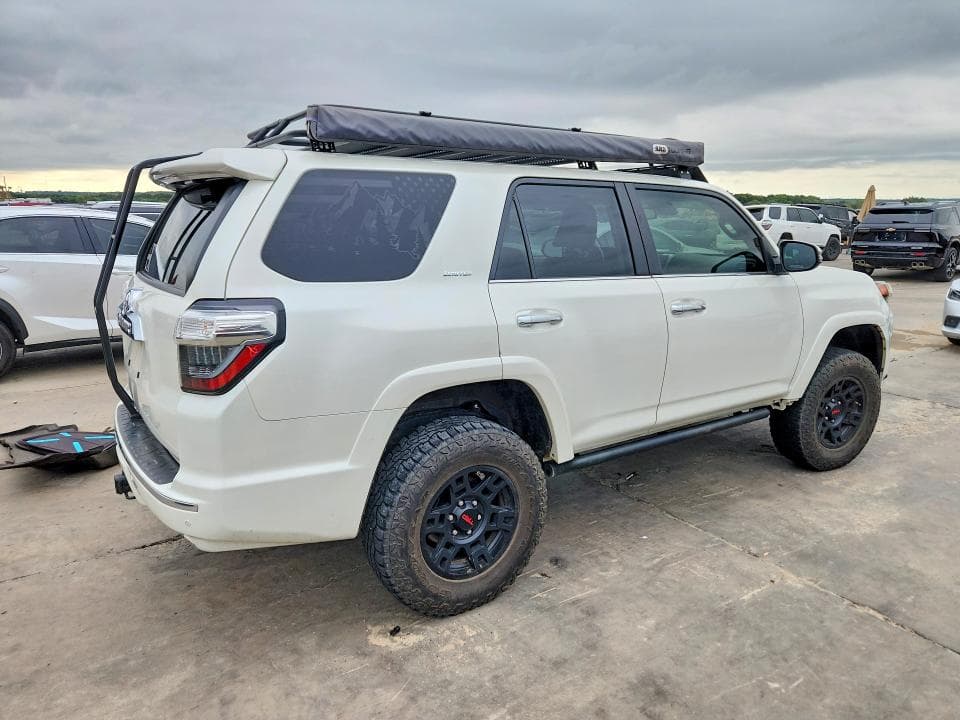 2020 TOYOTA 4RUNNER LIMITED 3