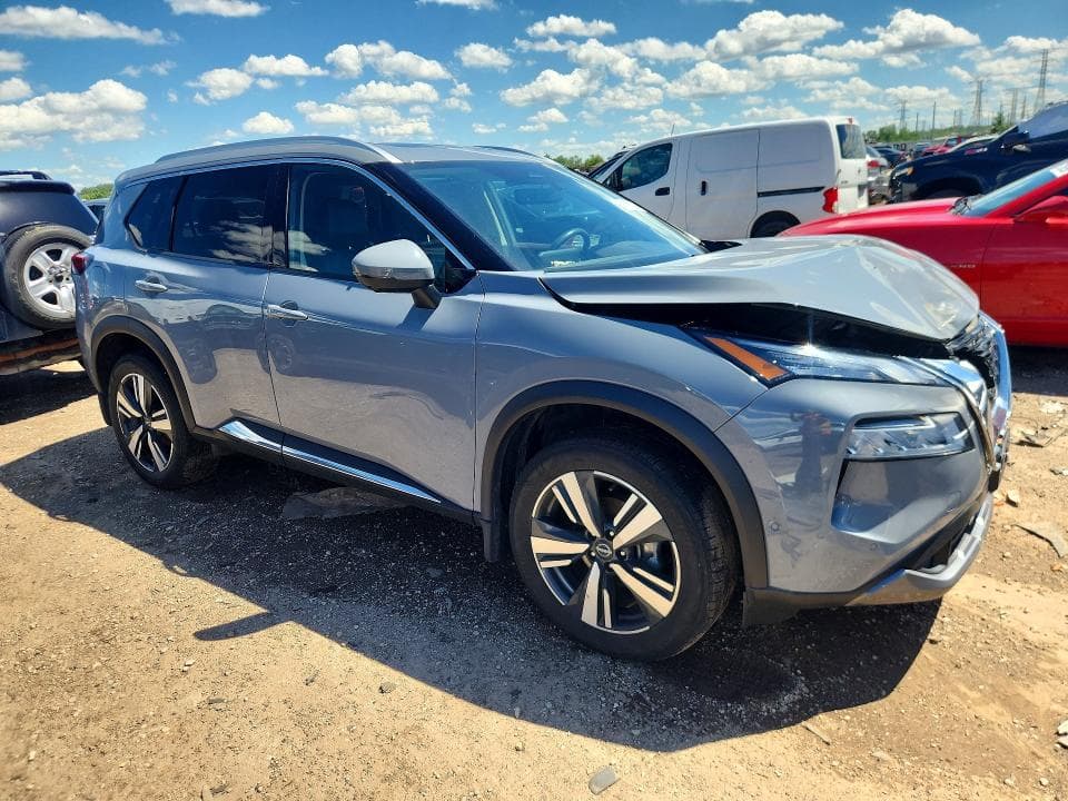 2023 NISSAN ROGUE SL 4