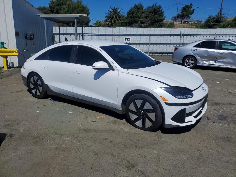 2025 HYUNDAI IONIQ 6 SE STANDARD RANGE 4