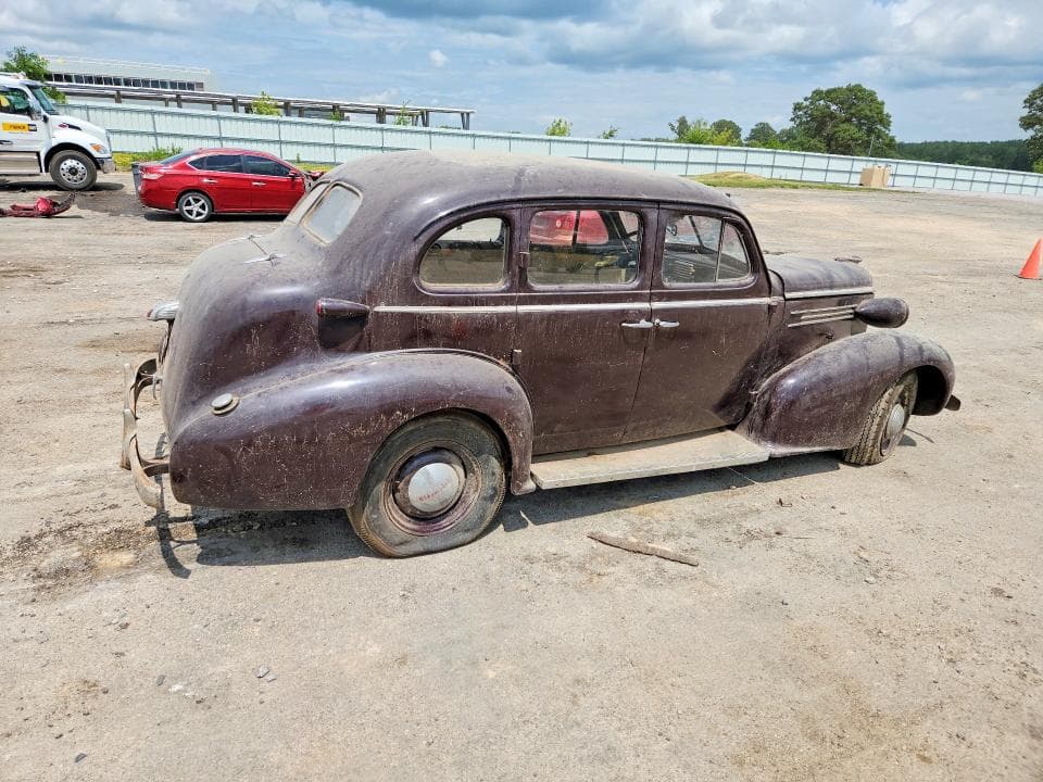 1938 OLDSMOBILE 88 3