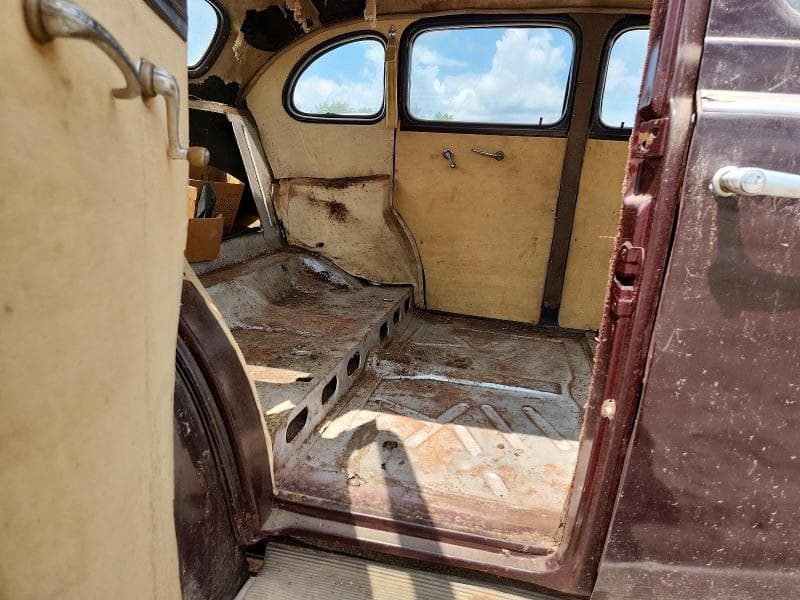 1938 OLDSMOBILE 88 10