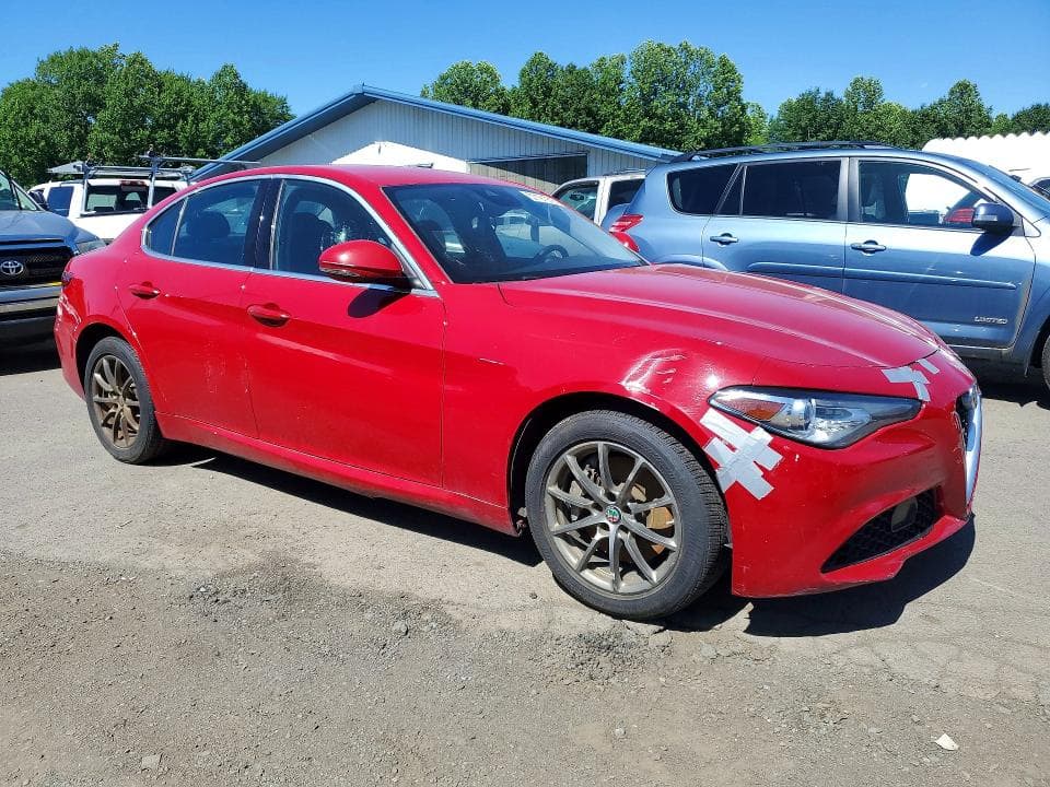 2020 ALFA ROMEO GIULIA 5