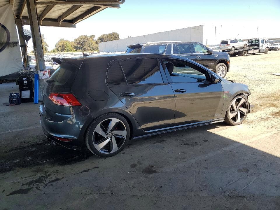 2017 VOLKSWAGEN GTI S S 3