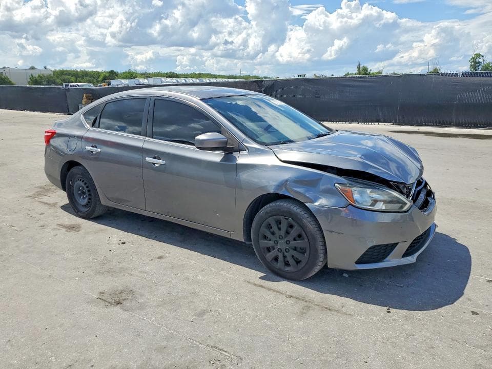 2019 NISSAN SENTRA S 4