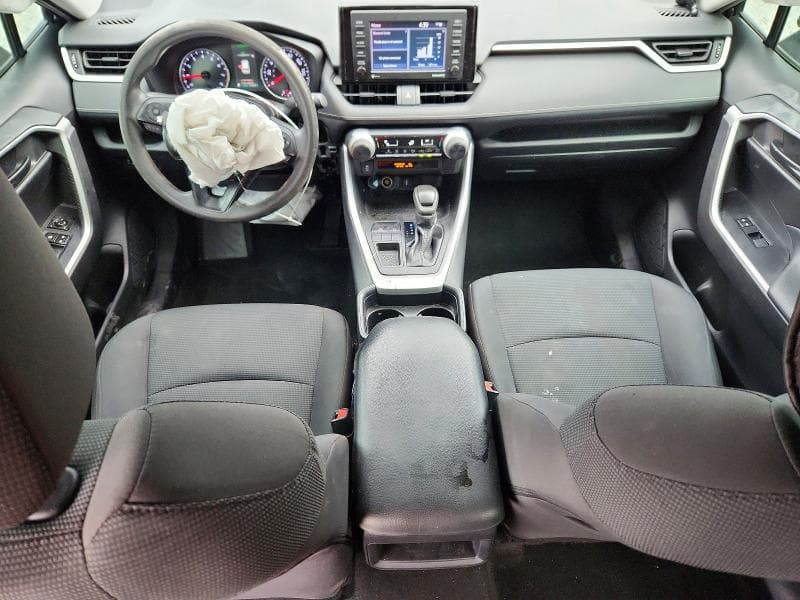 2021 TOYOTA RAV4 LE 8