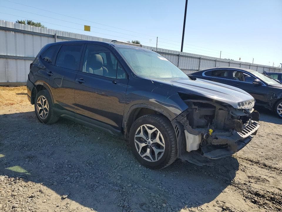 2019 SUBARU FORESTER PREMIUM 4