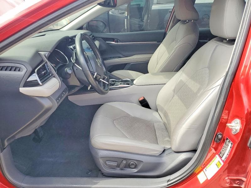 2020 TOYOTA CAMRY XSE 7