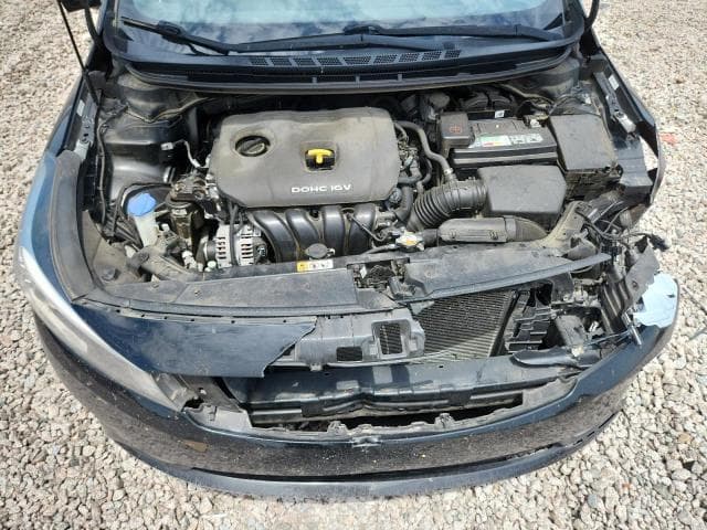 2017 KIA FORTE S 11
