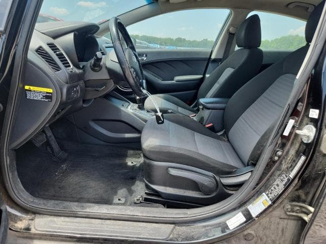 2017 KIA FORTE S 7