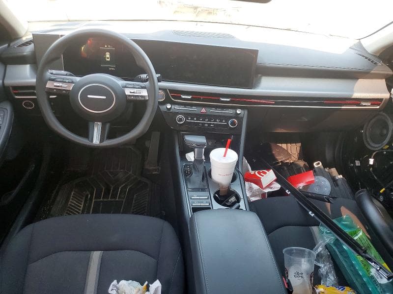 2025 HYUNDAI SONATA SE 8