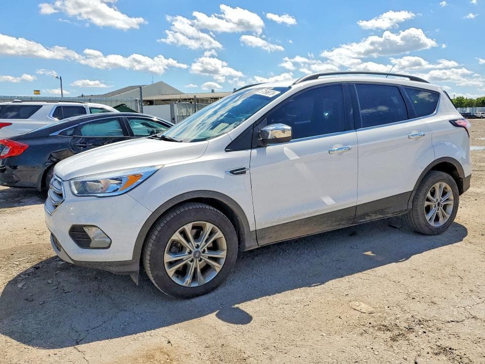2018 FORD ESCAPE SE SE - 1