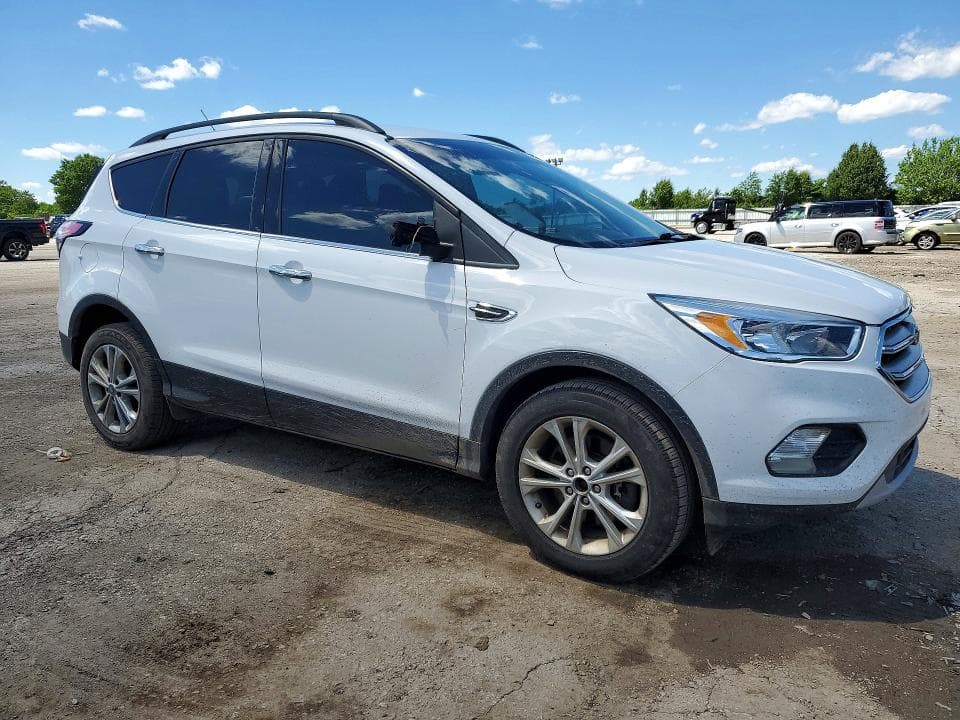 2018 FORD ESCAPE SE SE 4