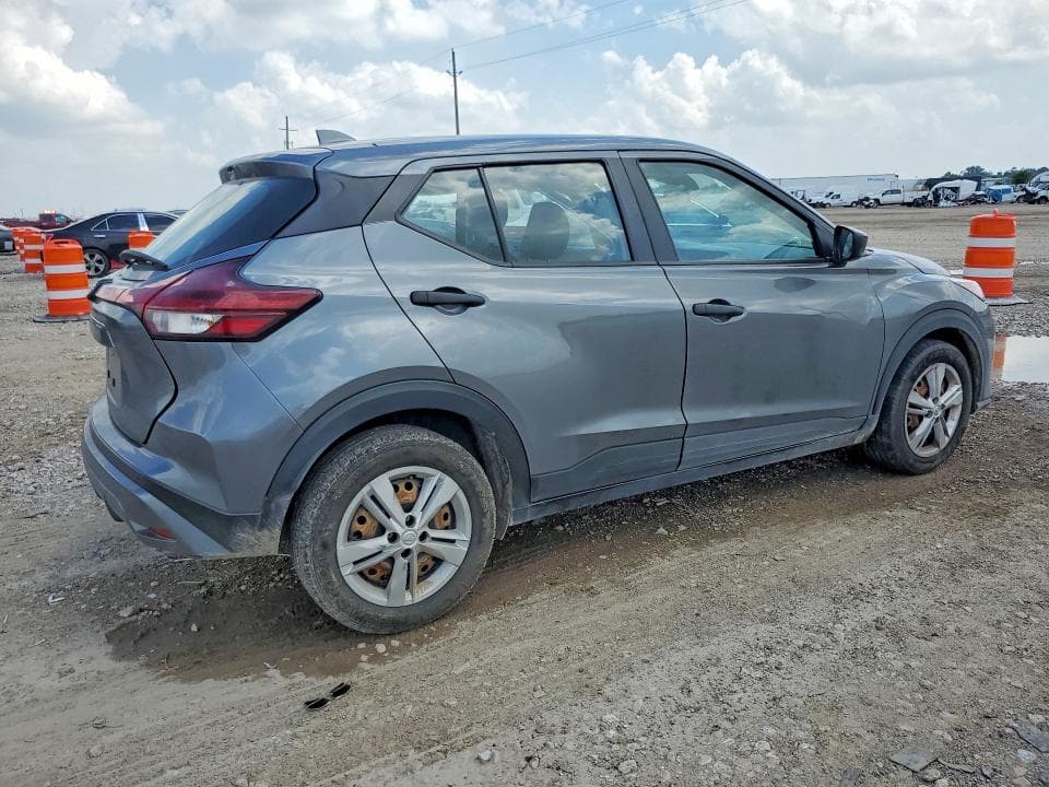 2024 NISSAN KICKS S 3