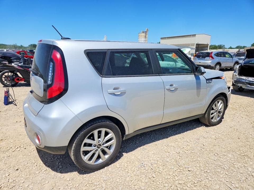 2018 KIA SOUL + 3