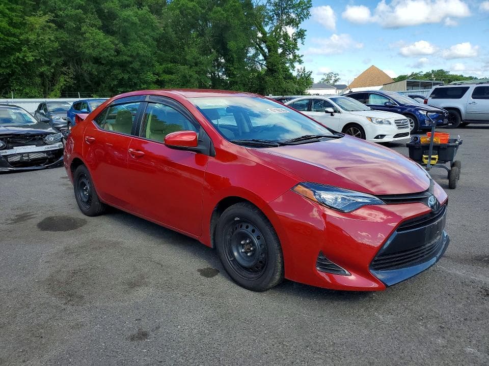 2019 TOYOTA COROLLA LE 4
