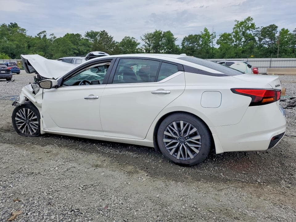 2023 NISSAN ALTIMA SV 2