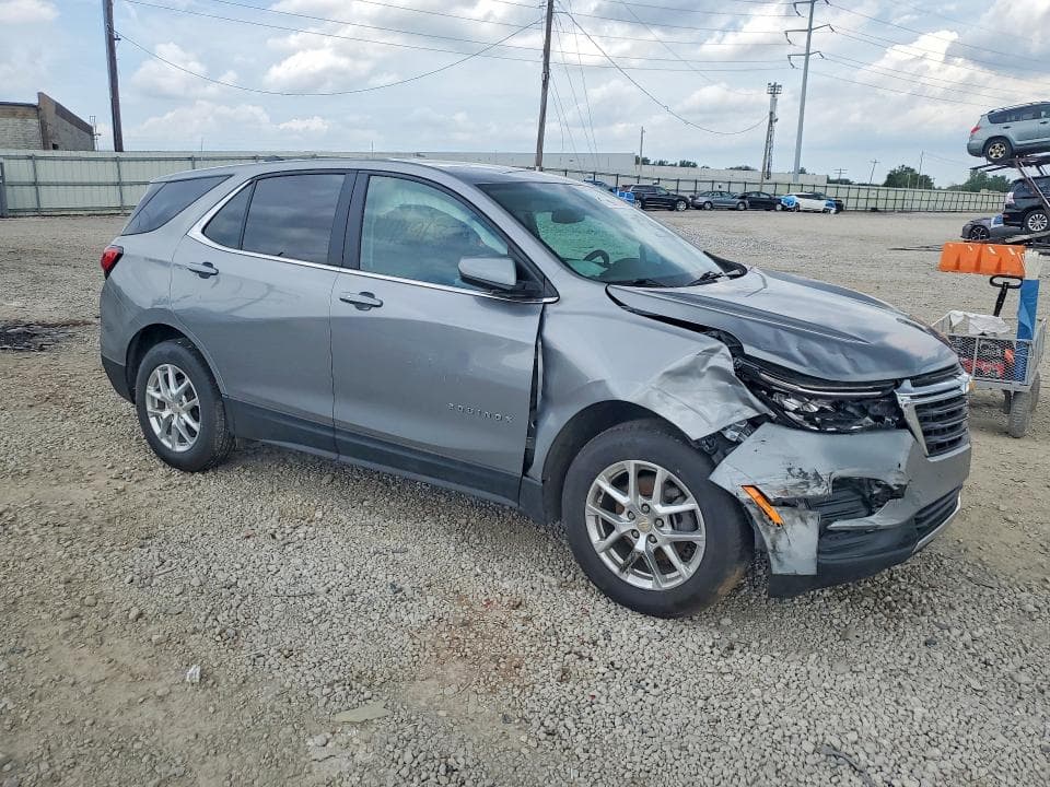 2023 CHEVROLET EQUINOX LT 4